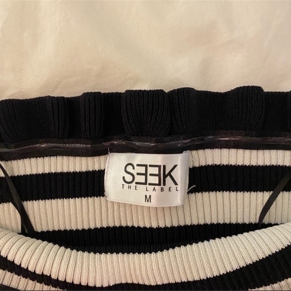 LF Black & White Striped Ribbed Off - The - Shoulder Top - Picture 3 of 4